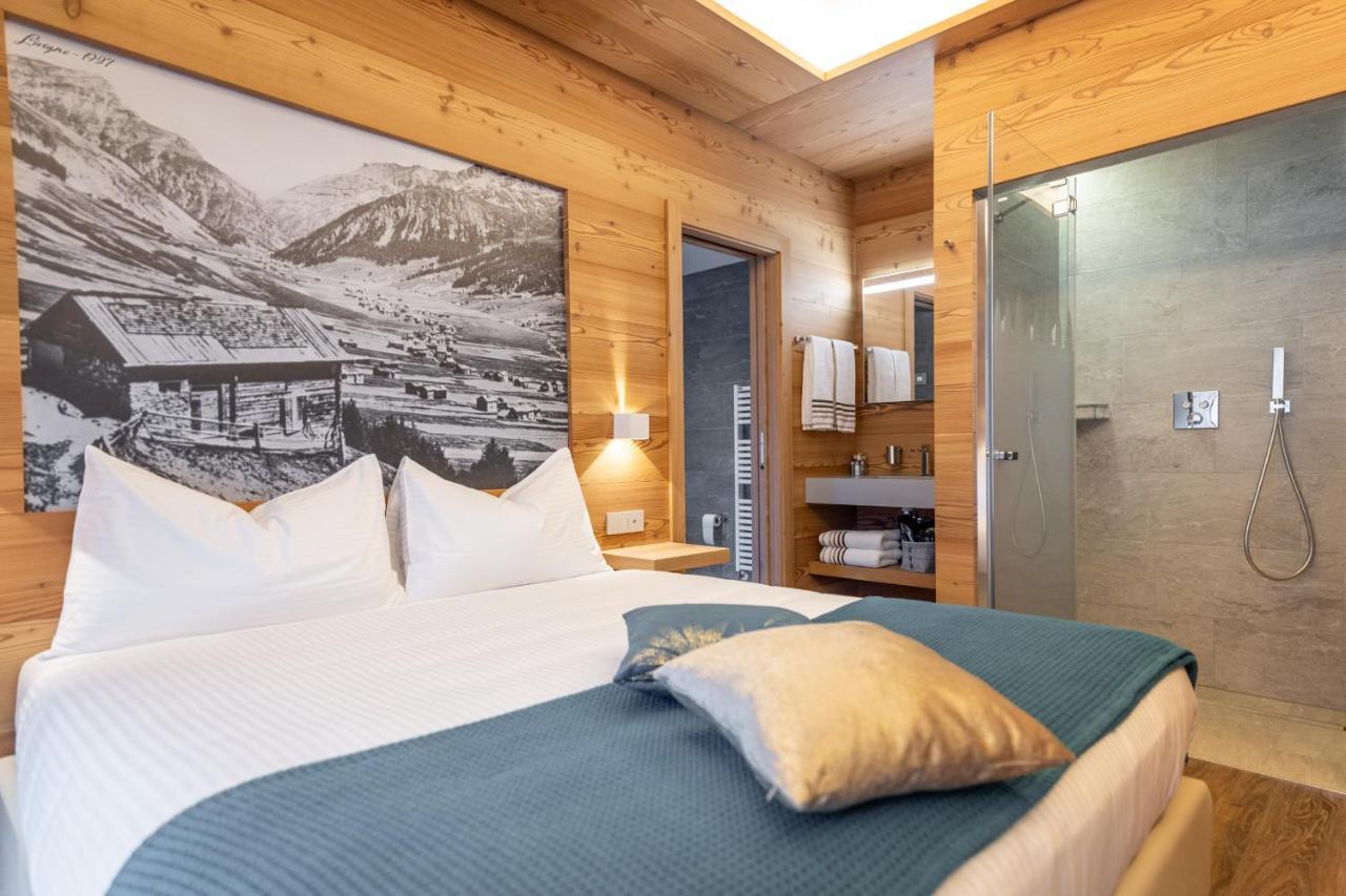 Chalet Imbosc'Che - 5 Beautiful Rooms In Charming B&B Livigno Buitenkant foto